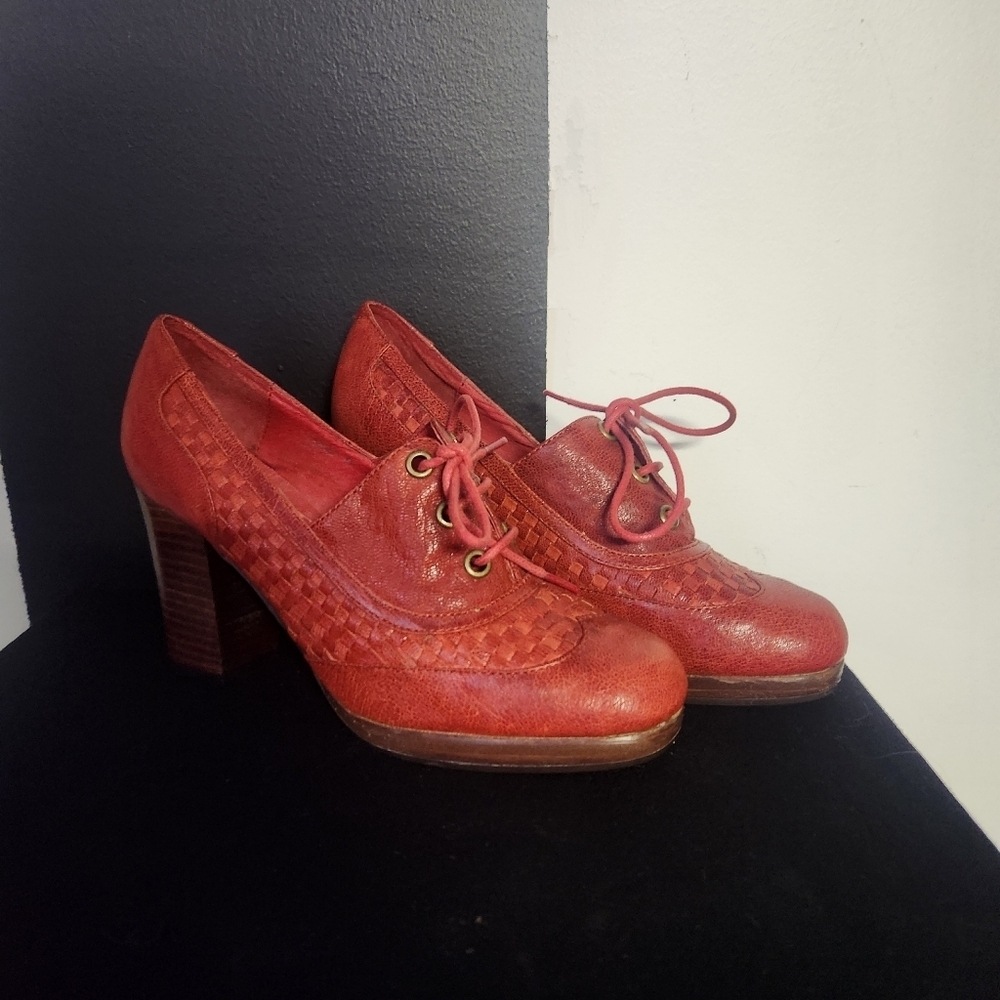 Jeffrey Campbell Red Textured Heels - Picture 2 of 7